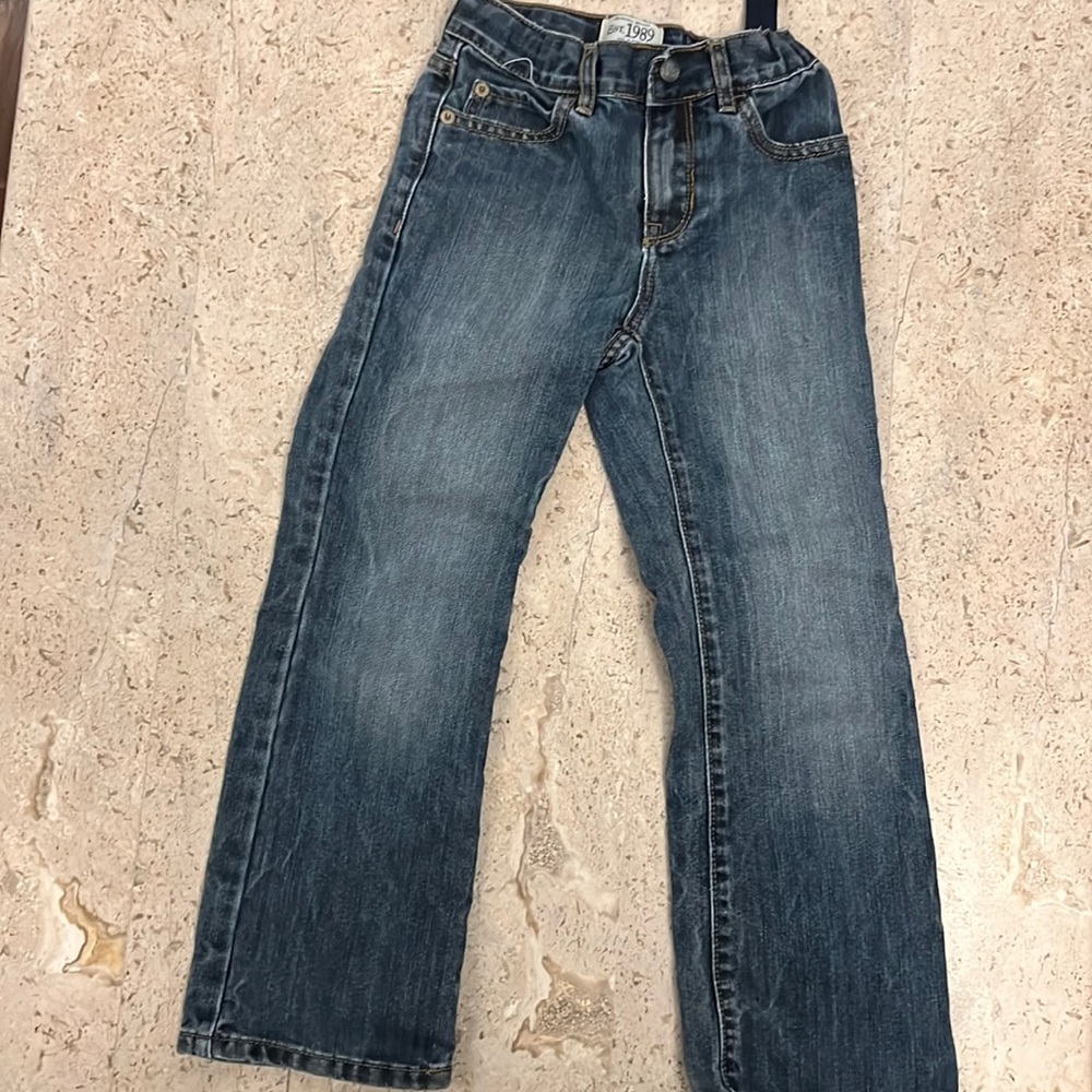Children’s place size 6 slim jeans